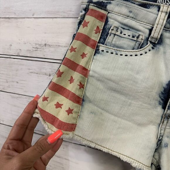 Mossimo USA Flag High Rise Shorts - Picture 4 of 5